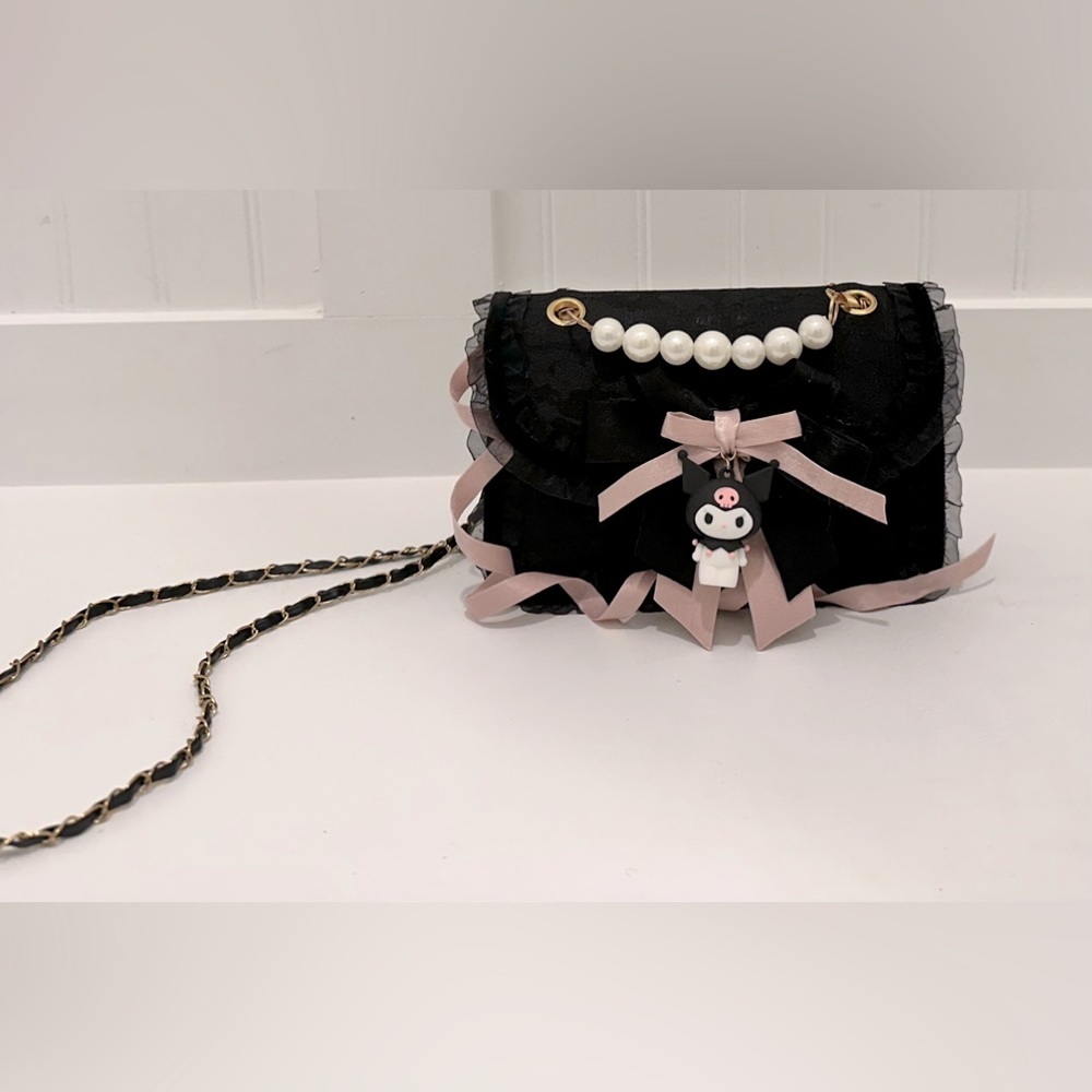 Sanrio Black and Pink Shoulder Bag